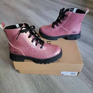UGG Ashton Lace-up Glitter Boot